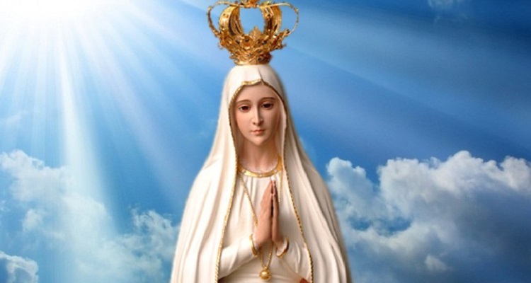 Sette potentissime preghiere da rivolgere alla Madonna di Fatima per chiedere e ricevere grazie nel giorno del centenario delle sue apparizioni
