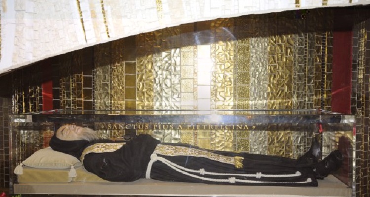 Il nuovo miracolo per intercessione da parte di San Pio nei giorni di Traslazione delle reliquie Il nuovo miracolo per intercessione da parte di San Pio nei giorni di Traslazione delle reliquie