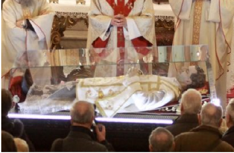 Ritrovata la reliquia di Don Bosco rubata 2 settimane fa, L’autore del furto è stato fermato nell………. Ritrovata la reliquia di Don Bosco rubata 2 settimane fa, L’autore del furto è stato fermato nell……….