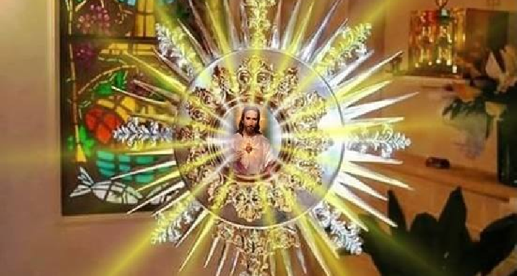 Bellissimo Atto di consacrazione al Sacro Cuore di Gesù da recitare oggi