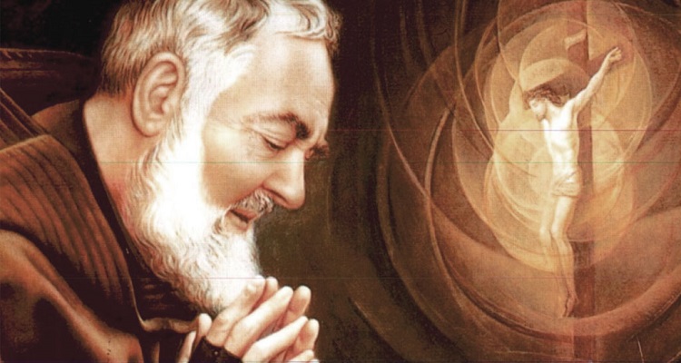 La preghiera più potente per chiedere e ottenere una Grazia da Padre pio